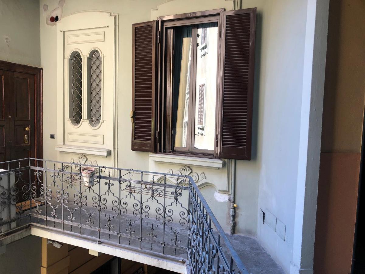 Lovely Flat In Early 20th Century Building *
