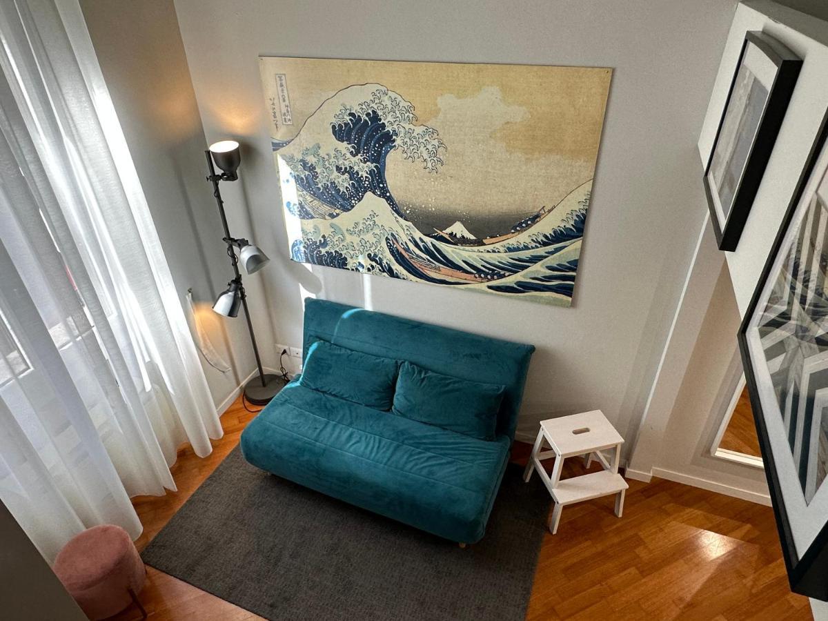 Lovely Flat In Early 20th Century Building